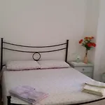 فندق مبيت وإفطار L'onda Blu
