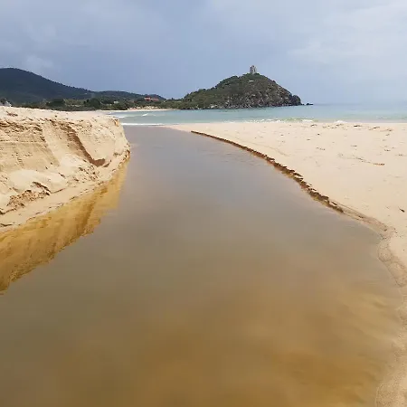 Nocleg ze śniadaniem L'onda Blu 3*