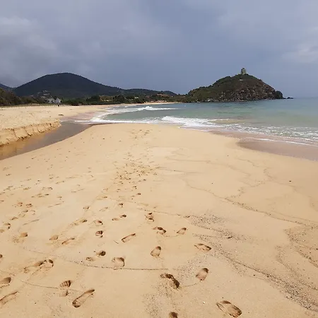 L'onda Blu Nocleg ze śniadaniem Domus De Maria